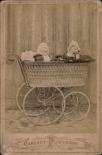 Kabinett Foto Berlin, Zwei Kinder im Kinderwagen, Babys, um 1870 - 11086804