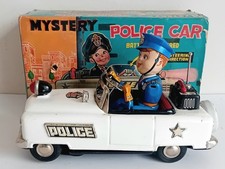 Nomura Mystery Polizeiauto. Nomura Weißblech Mystery Polizeiauto. Verpackt. TN Toys. 