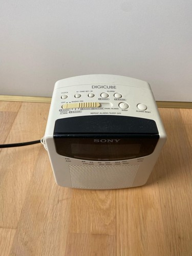Sony digicube icf - sony, icf-c102