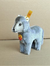 Steiff kleiner Wolf stehend Mohair Knopf Fahne Schild 14 cm Höhe, 045349 um 1990