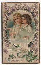 AK Ostern, Prägekarte, Engel mit Harfe und Notenblatt beim singen, Blumen