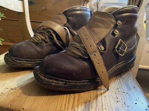Alte wanderschuhe schneeschuhe - alte,