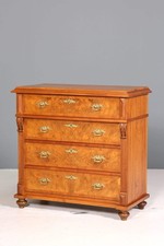 Stilvolle Gründerzeit Kommode