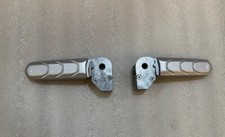 Satz Fußrasten Roller