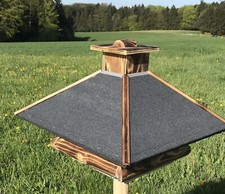 Stabiles Vogelhaus Futterhaus BREMEN Futtersilo Reinigungsklappe 46 x 46x 35 cm