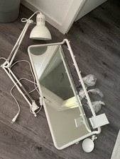 Schminkspiegel mit Beleuchtung