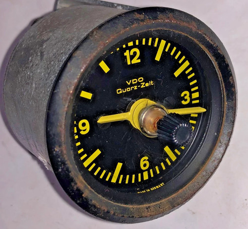Porsche 944 924 - porsche, uhr