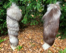 Schöner Fuchsschwanz Fuchsschweif Fuchs-Echtfell Fox Anhänger Grau Braun 45cm