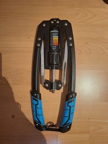 Hydraulic arm strengthener - hydraulic,
