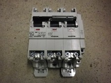 ABB 703 E63A Selektiver Haupsicherungsautomat mit Hilfskontakt 1261061B