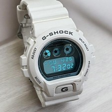Casio G Shock DW 6900PL Crazy Color White Uhr DW6900PL7JF Limited Edition