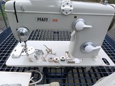 Deutsche Nähmaschine PFAFF