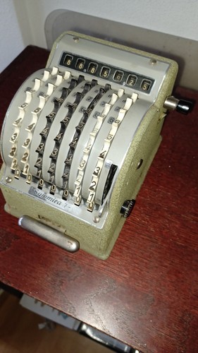 Summira rechenmaschine - 7,