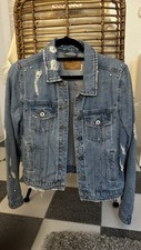 Jeansjacke mit Nieten - Größe S - kaum getragen