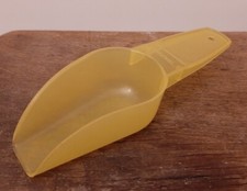 Tupperware 878-23 kleine Schütte Schaufel Mehl Zucker.. Küchenhelfer Gelb