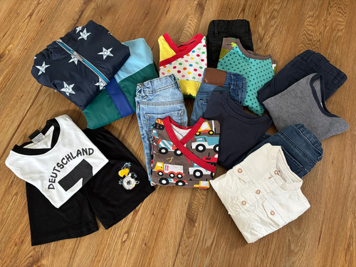 Kinderbekleidungspaket - , in