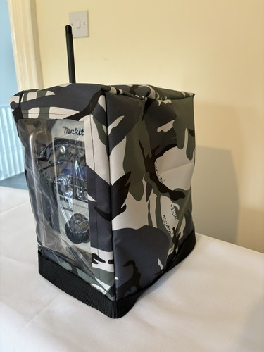Weiß und grau camo - und, makita