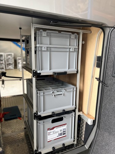 Caravan-Wohnmobil-Regal