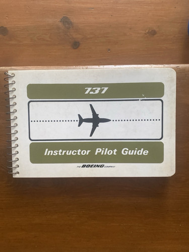 Boeing 737 instructor - boeing,