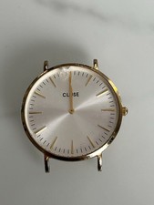Cluse Uhr Uhrengehäuse 38mm Gold Gebrochen Edelstahl Funktionsfähig
