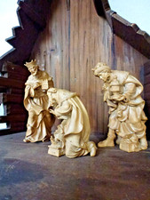 Königliche Krippe ,Atelierskunst aus dem Grödner Tal " 3 Heilige Könige"