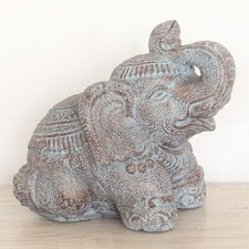 Steinfigur Elefant