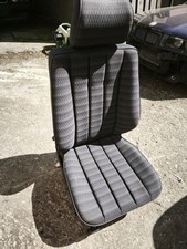 Mercedes Benz 190E W201 Fahrersitz schwarz 
