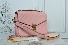Louis Vuitton Pochette Metis Monogram EMPREINTE LEDER Leder Rose Poudre M44018