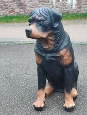 Rottweiler lebensgroß sitzend schwarz Garten Deko Tier Rotti 65cm eigner Versand