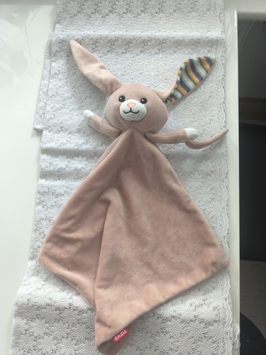 Zazu becky der - becky,