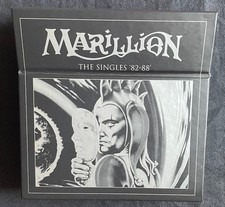 CD Box Marillion, The Singles 1982 - 1988, Fish, Neuwertig, 12 CD