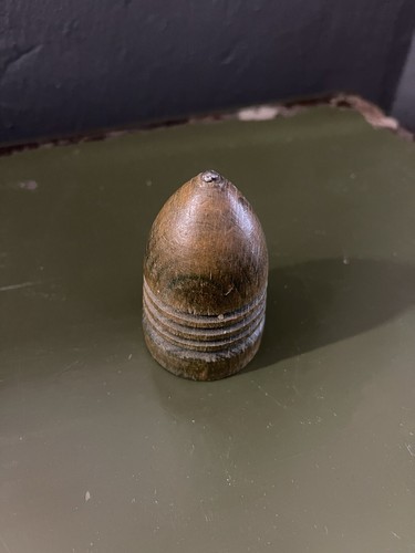 Kreisel aus holz - aus,