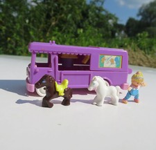 Mini Polly Pocket Stable On