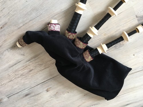 High quality bagpipe cover - high,