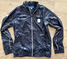Adidas Windbreaker Nylon dunkelblau in Gr. M, gay