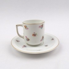 Mokkatasse mit Untertasse