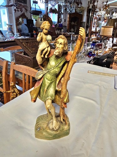 Schöne geschnitzte holzfigur - schöne,