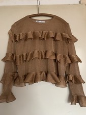 langärmliges kurzes Oberteil