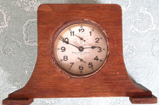 Alte Antike Uhr aus Holz, Defekt, Gustav Uhlig Halle, 