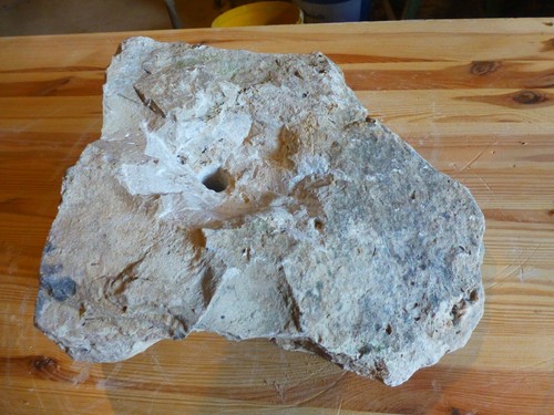 Quellstein brunnenstein mit - brunnenstein,