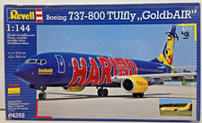 Revell Haribo Boeing 737-800