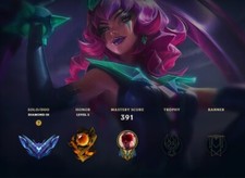League of Legends Account EUW Diamond 4 + Valorant good amount of Skins