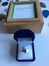 Charlotte Ring Ehinger Schwarz