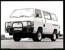 Fotografie automitsubishi l300 - fotografie,