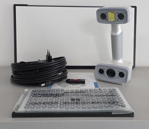 Scanner shining 3d - scanner,,
