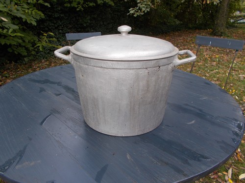 Alter aluminium kochtopf - aluminium, alu