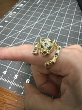 Schöner Panther Ring