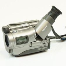 Sony CCD-TR8E Hi8 Camcorder