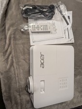 Acer Beamer Full HD H6542 4000