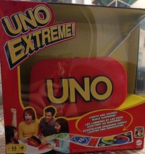 Mattel Games UNO Extreme, UNO Kartenspiel Für Die Familie, Mit Kartenwerfer, Rei